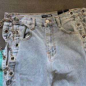 Size 7 jeans fashion nova. Brand new
